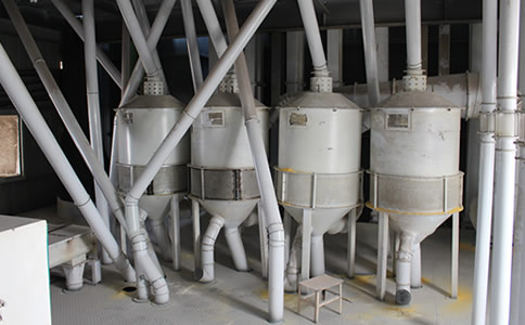 ���׼R�ӹ��C(j��)е